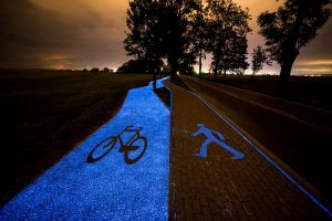 Poland's glow in the dark bicycle lane
